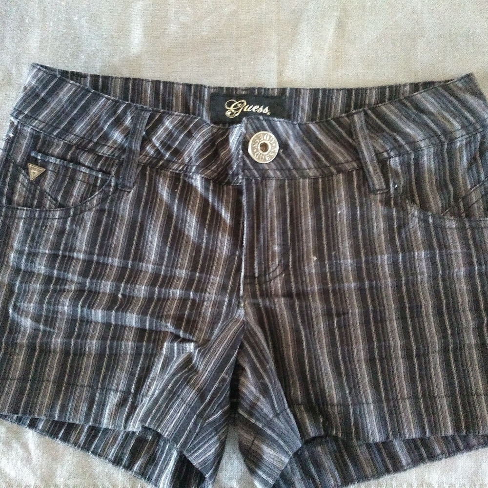 Guess Black Striped Shorts Size 24